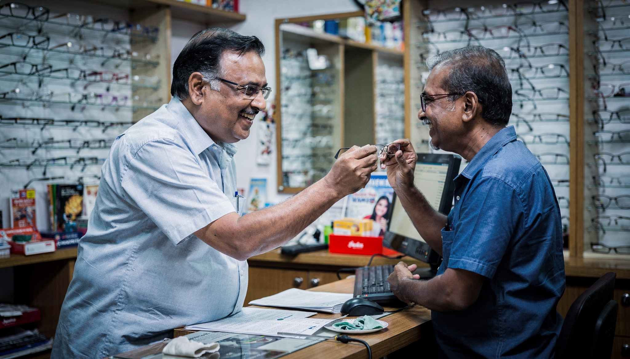 Big Chains Bigger Opportunities: How Local Optical Stores Can Thrive